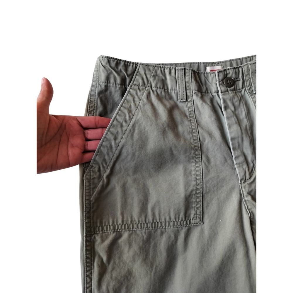 Levi's Women's Sage Green Lightweight Mide Rise Straight leg Pants Size 28 - Picture 4 of 10
